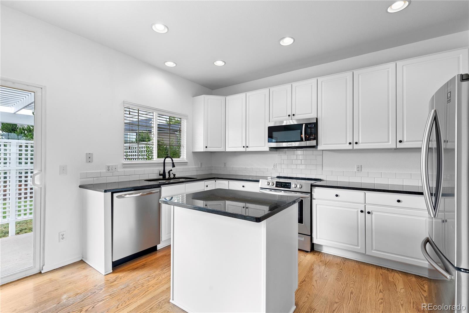 MLS Image #13 for 9676  silverberry circle,littleton, Colorado