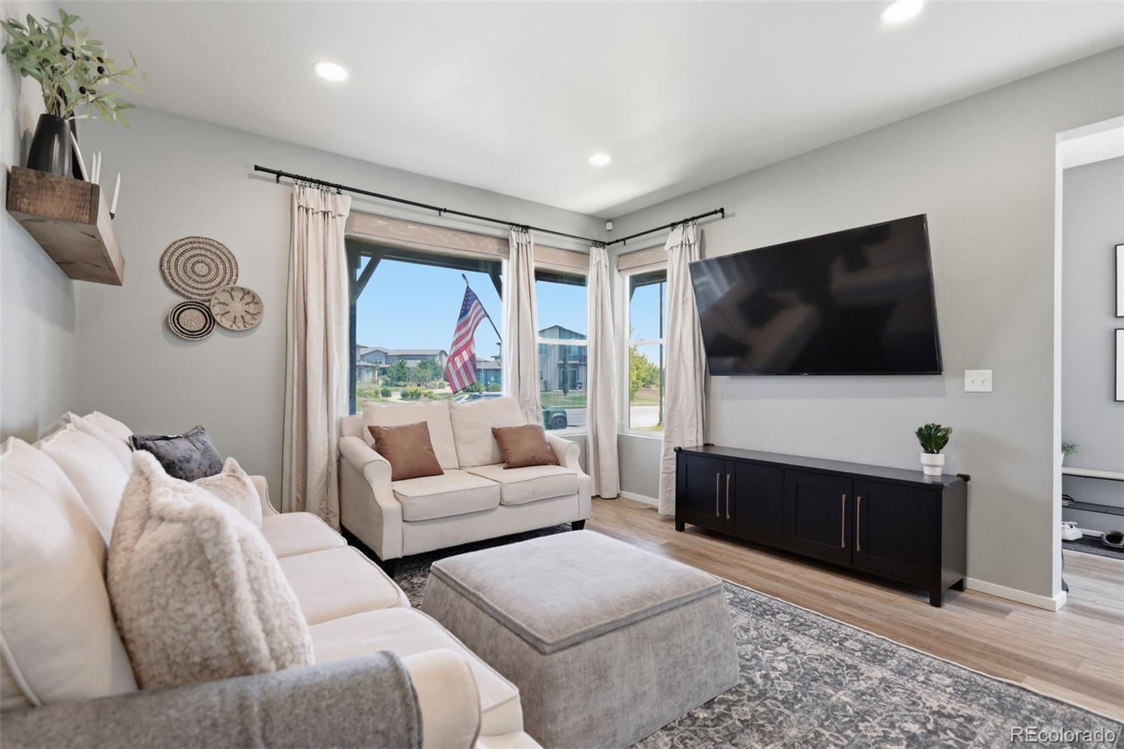 MLS Image #5 for 5771  stone fly drive,timnath, Colorado