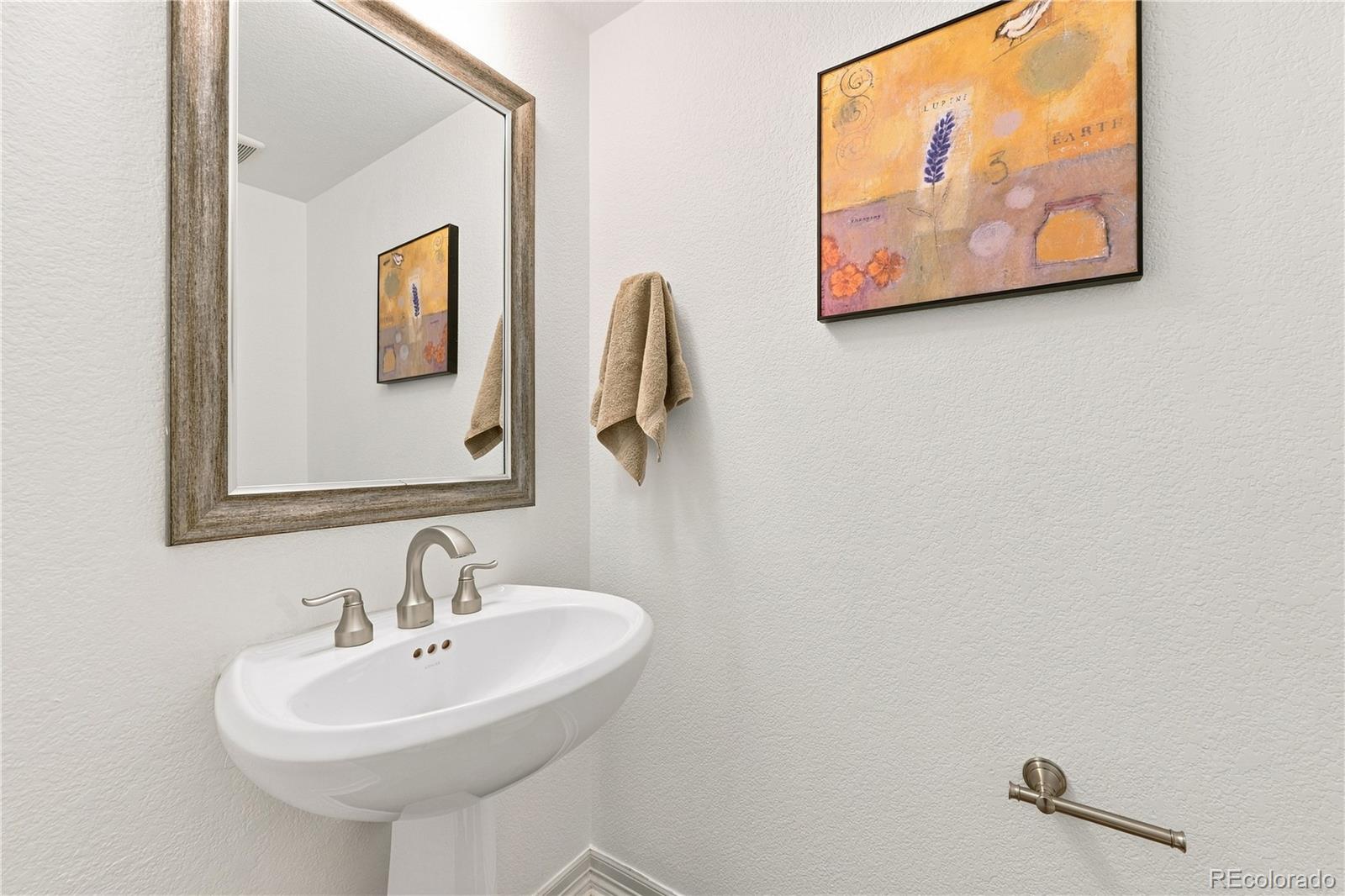 MLS Image #11 for 2932 e 17th avenue,denver, Colorado