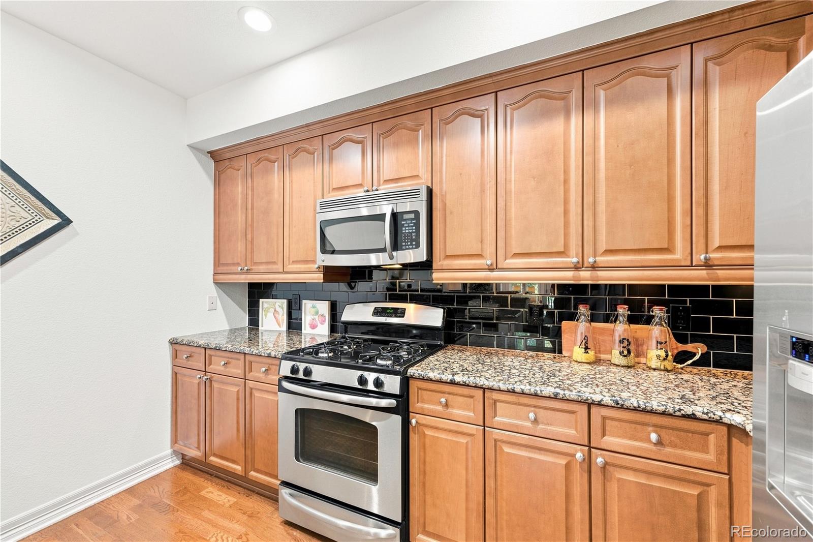 MLS Image #8 for 2932 e 17th avenue,denver, Colorado