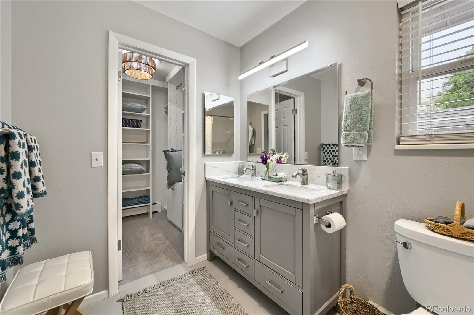 MLS Image #21 for 2215  lee street,denver, Colorado