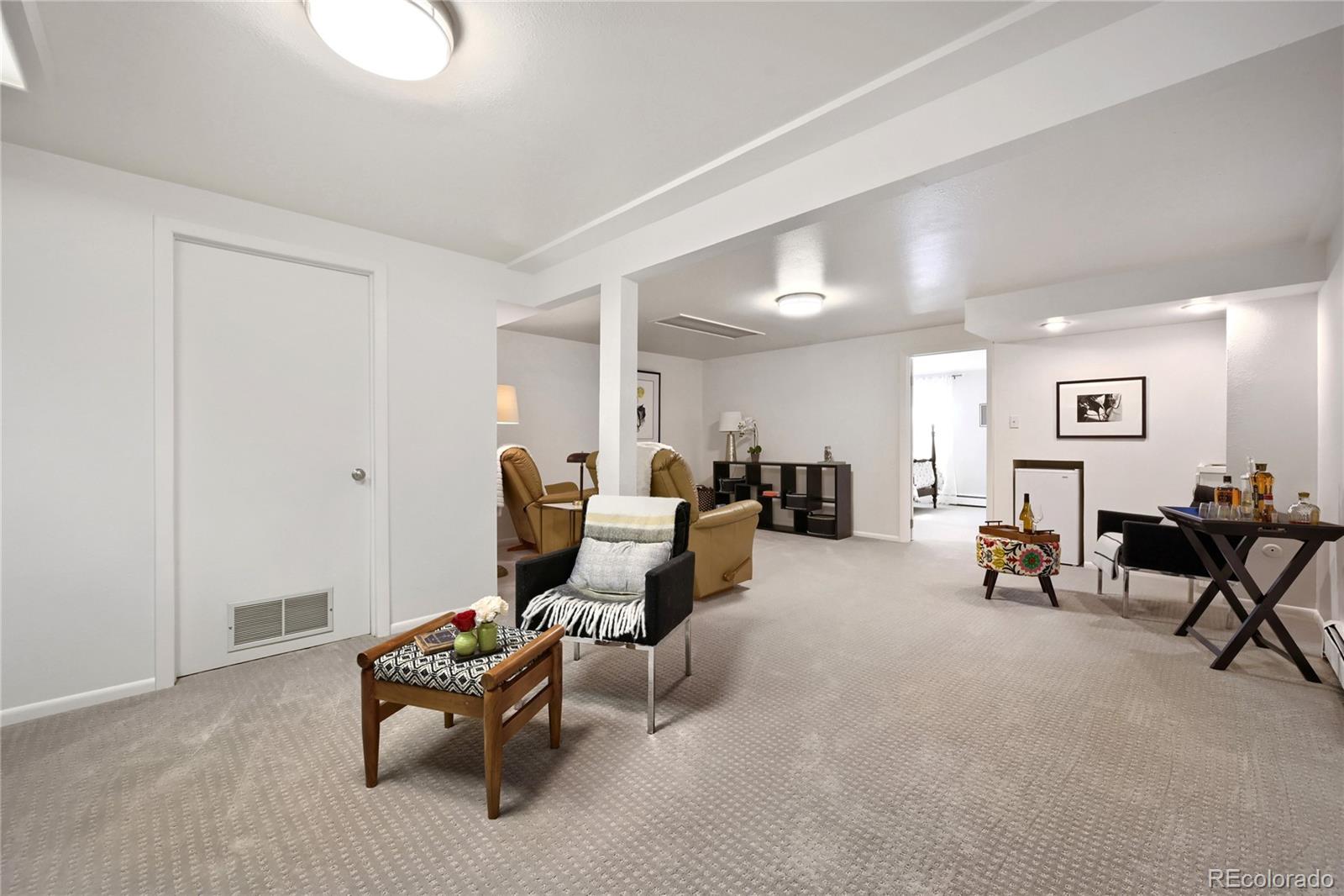 MLS Image #22 for 2215  lee street,denver, Colorado