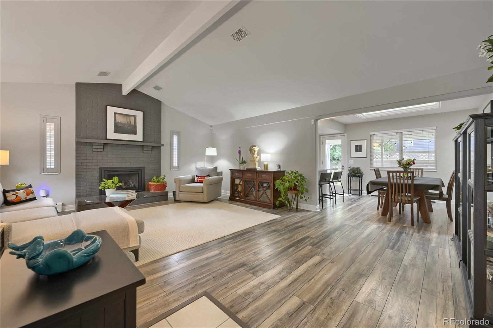 MLS Image #4 for 2215  lee street,denver, Colorado