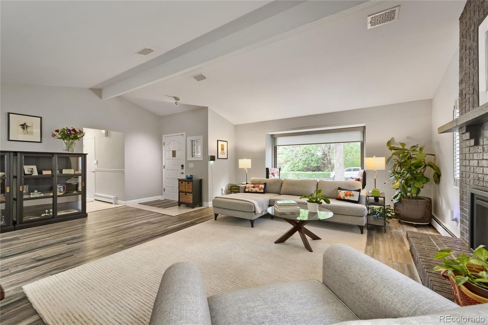 MLS Image #7 for 2215  lee street,denver, Colorado