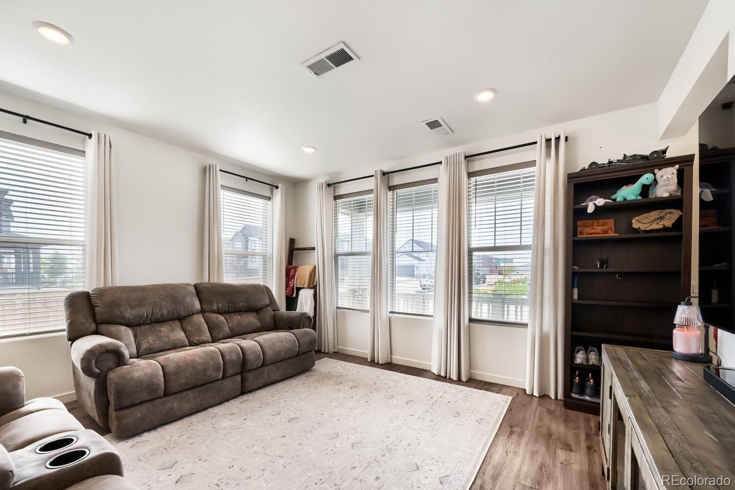 MLS Image #4 for 665  cottonwood avenue,bennett, Colorado