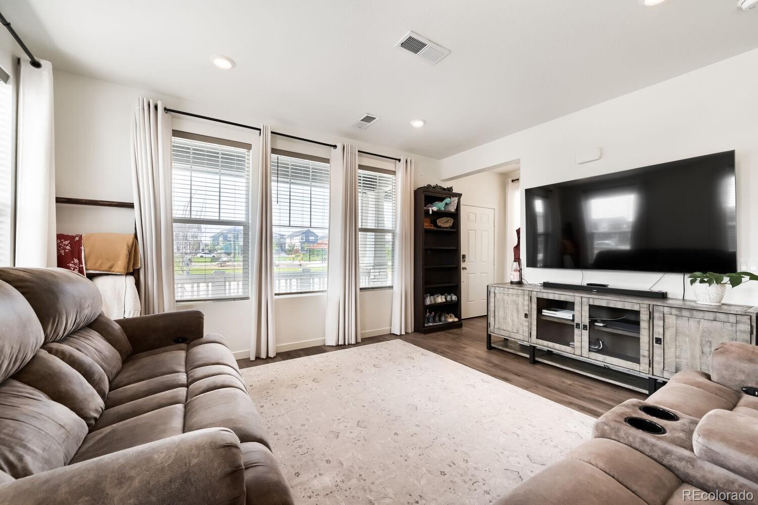 MLS Image #5 for 665  cottonwood avenue,bennett, Colorado