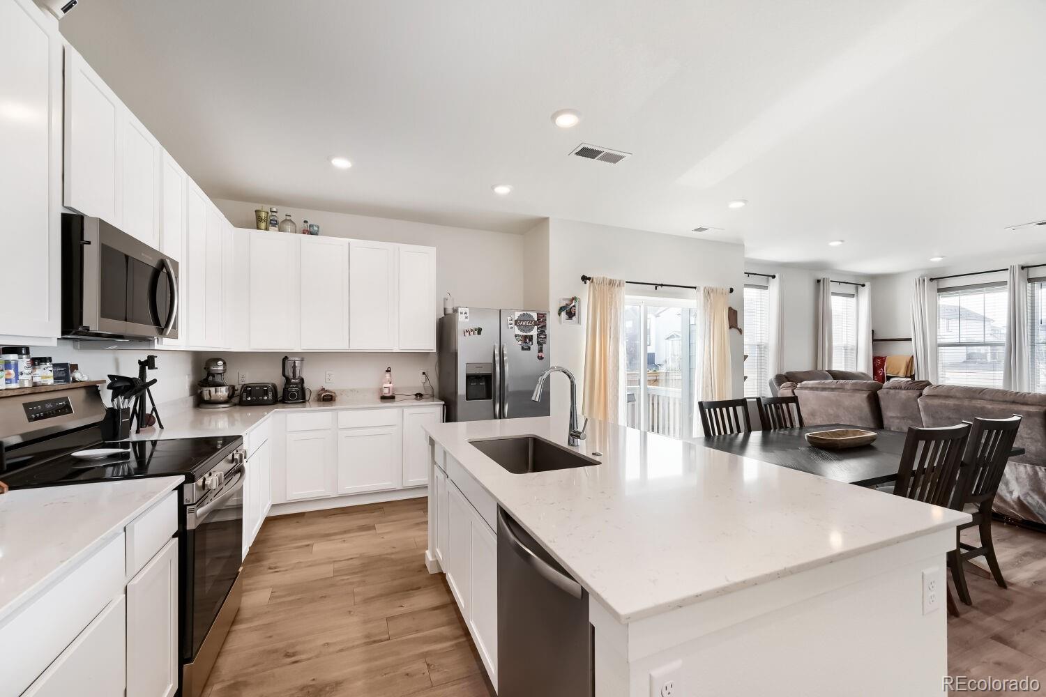 MLS Image #9 for 665  cottonwood avenue,bennett, Colorado