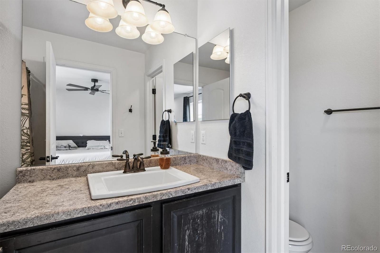 MLS Image #12 for 21061  randolph place,denver, Colorado
