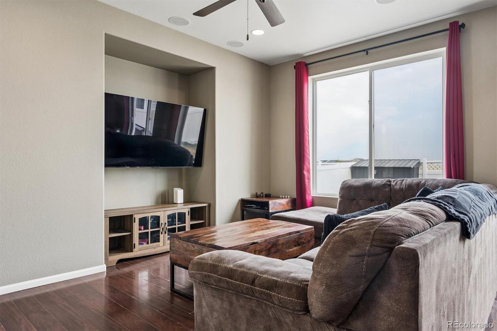 MLS Image #2 for 21061  randolph place,denver, Colorado