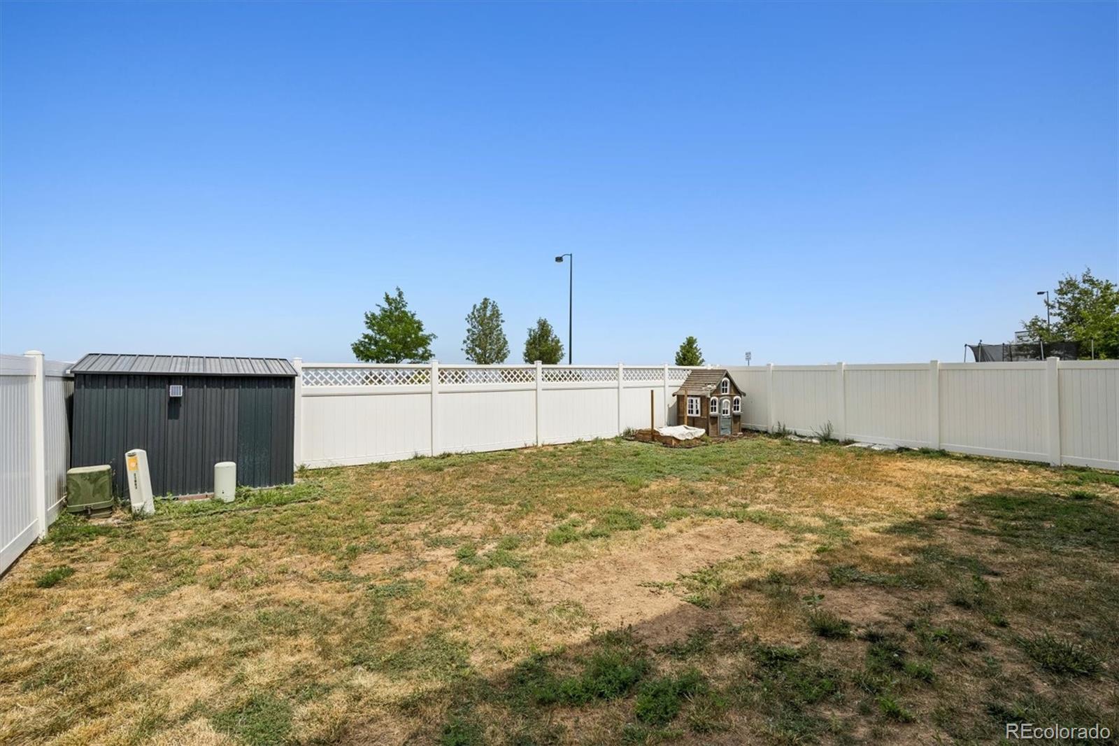 MLS Image #24 for 21061  randolph place,denver, Colorado