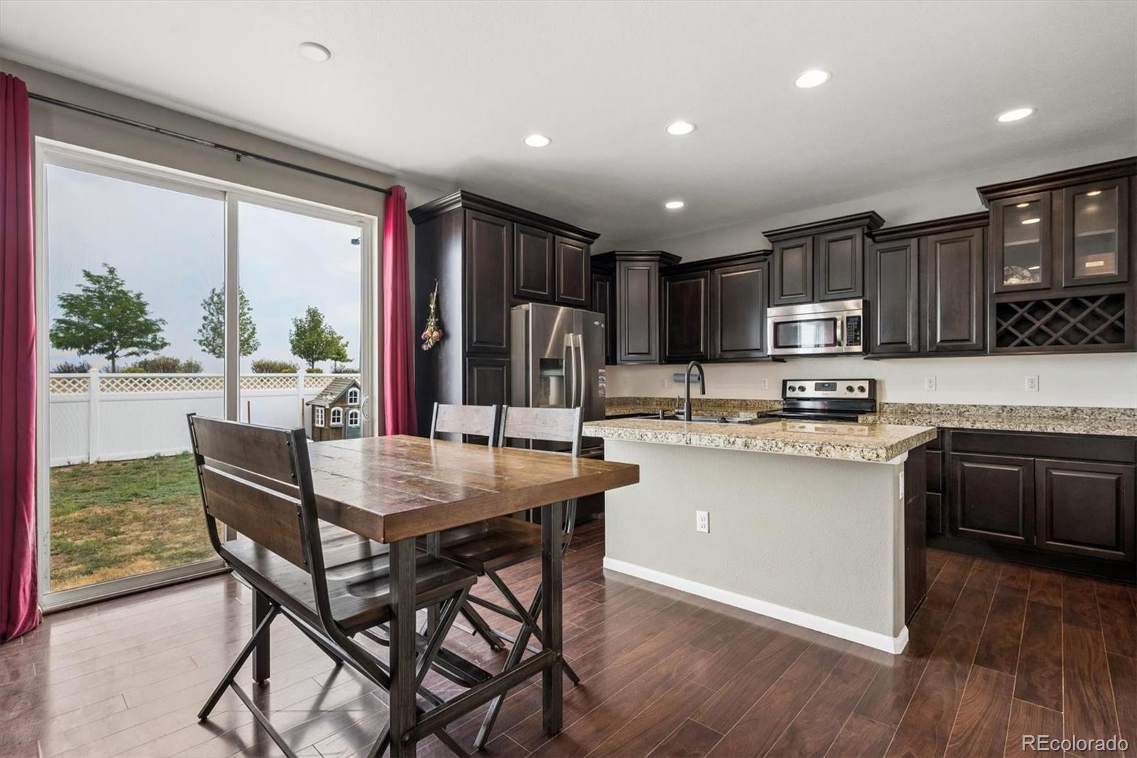 MLS Image #3 for 21061  randolph place,denver, Colorado