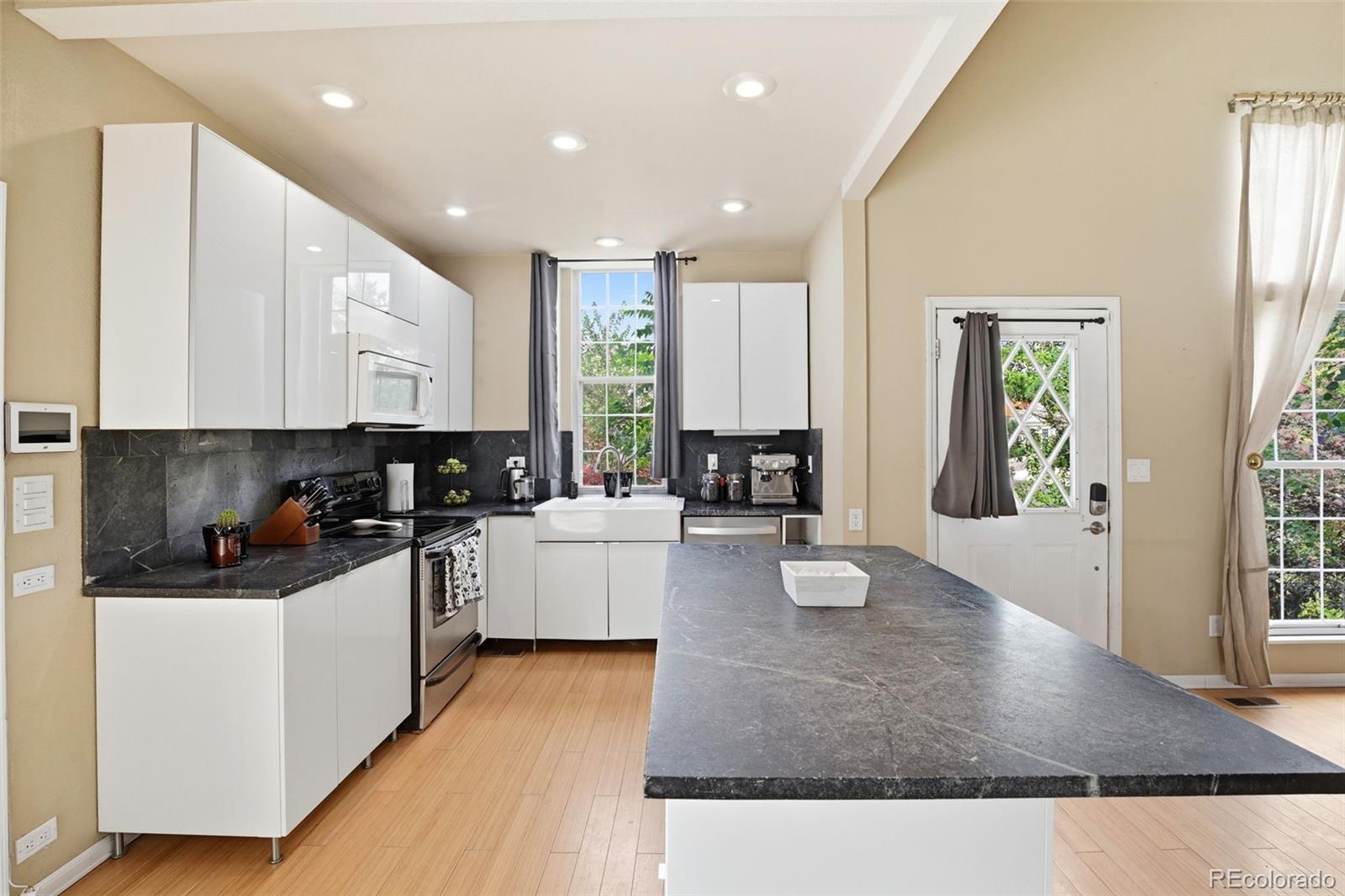 MLS Image #7 for 11400 w 102nd avenue,broomfield, Colorado