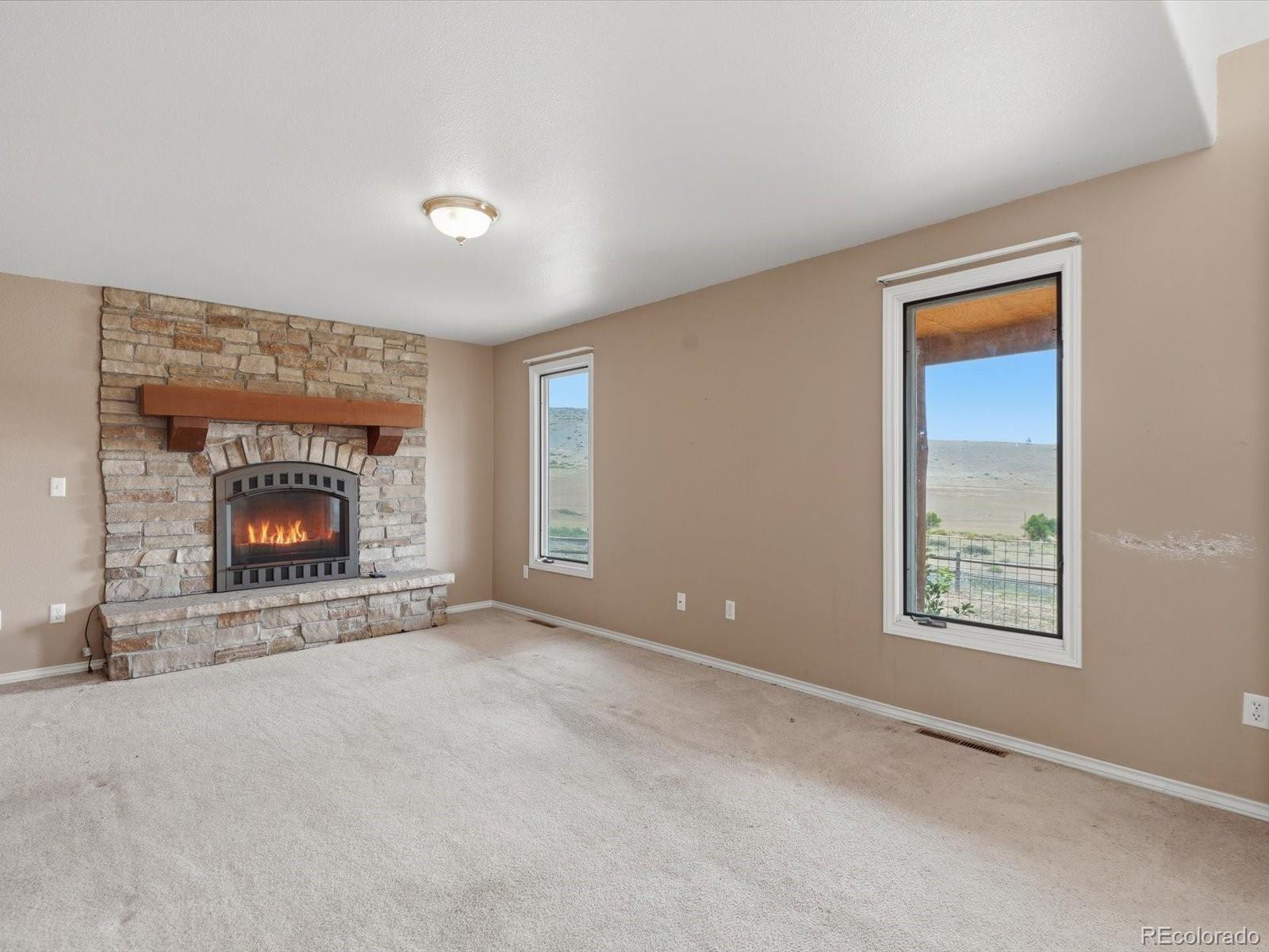 MLS Image #11 for 163 s county road 31 ,berthoud, Colorado