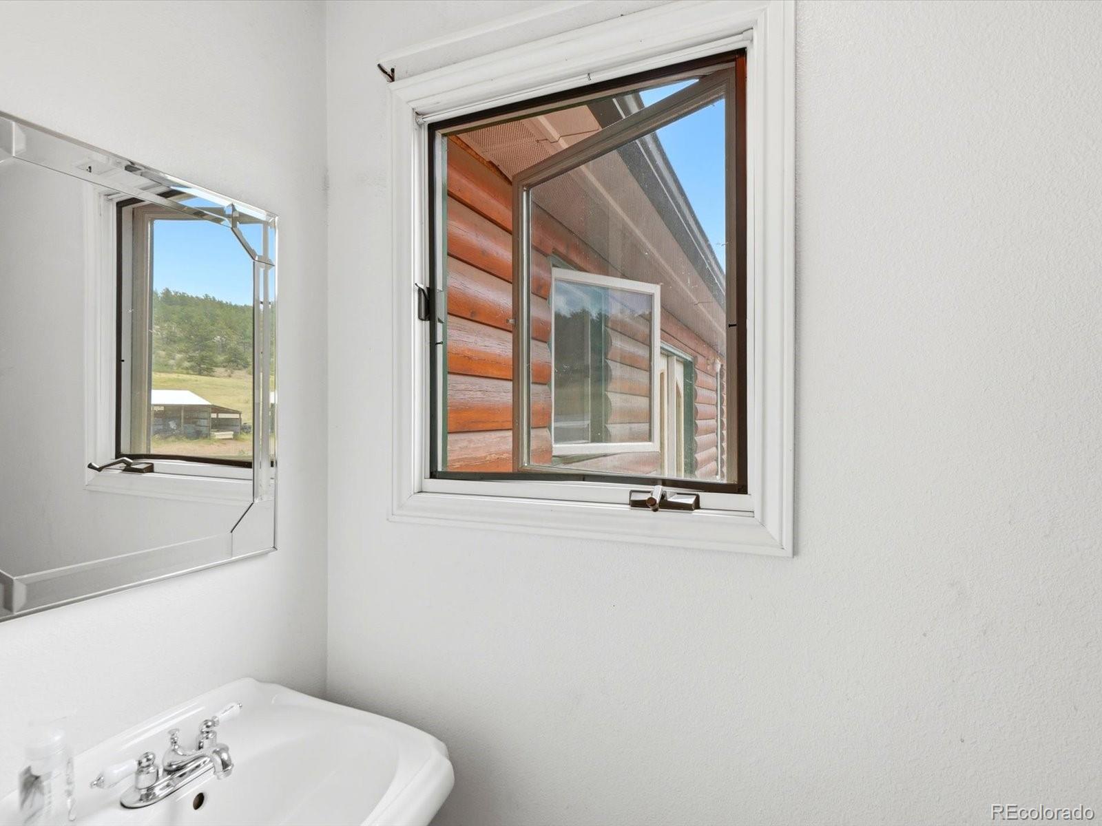 MLS Image #21 for 163 s county road 31 ,berthoud, Colorado