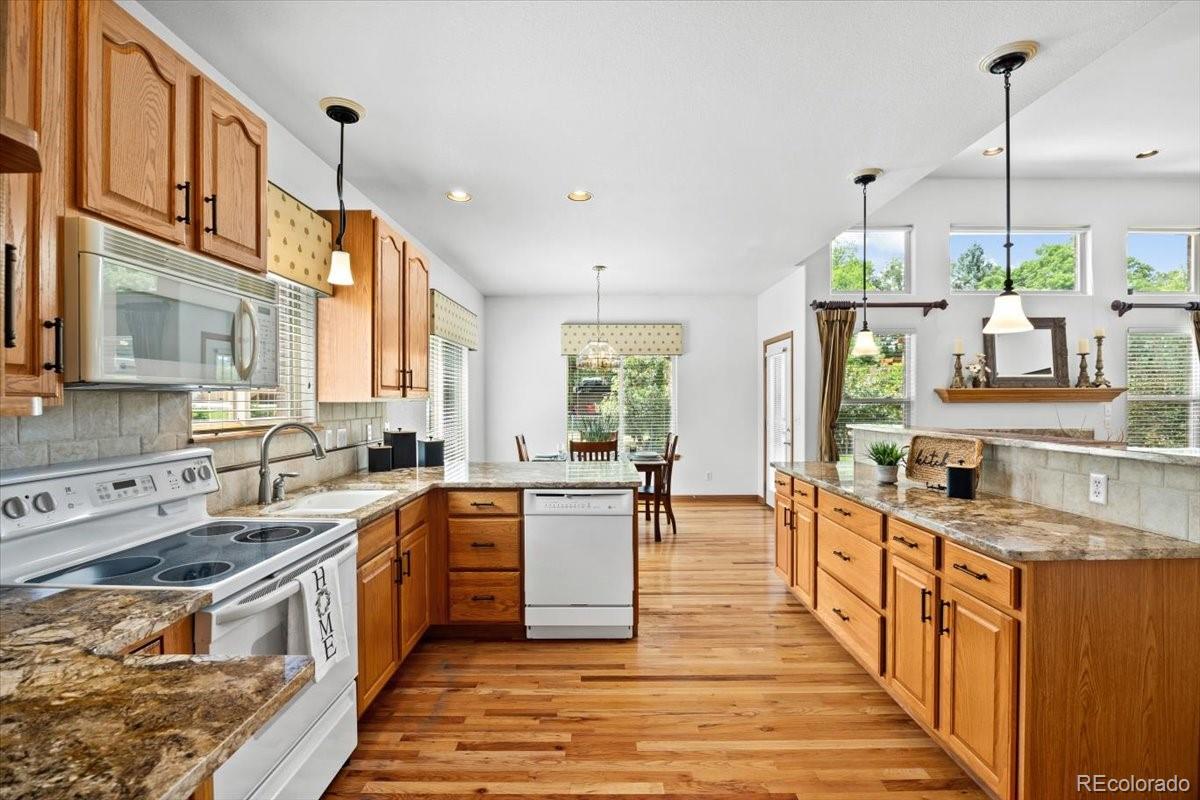 MLS Image #10 for 1075  yank street,golden, Colorado