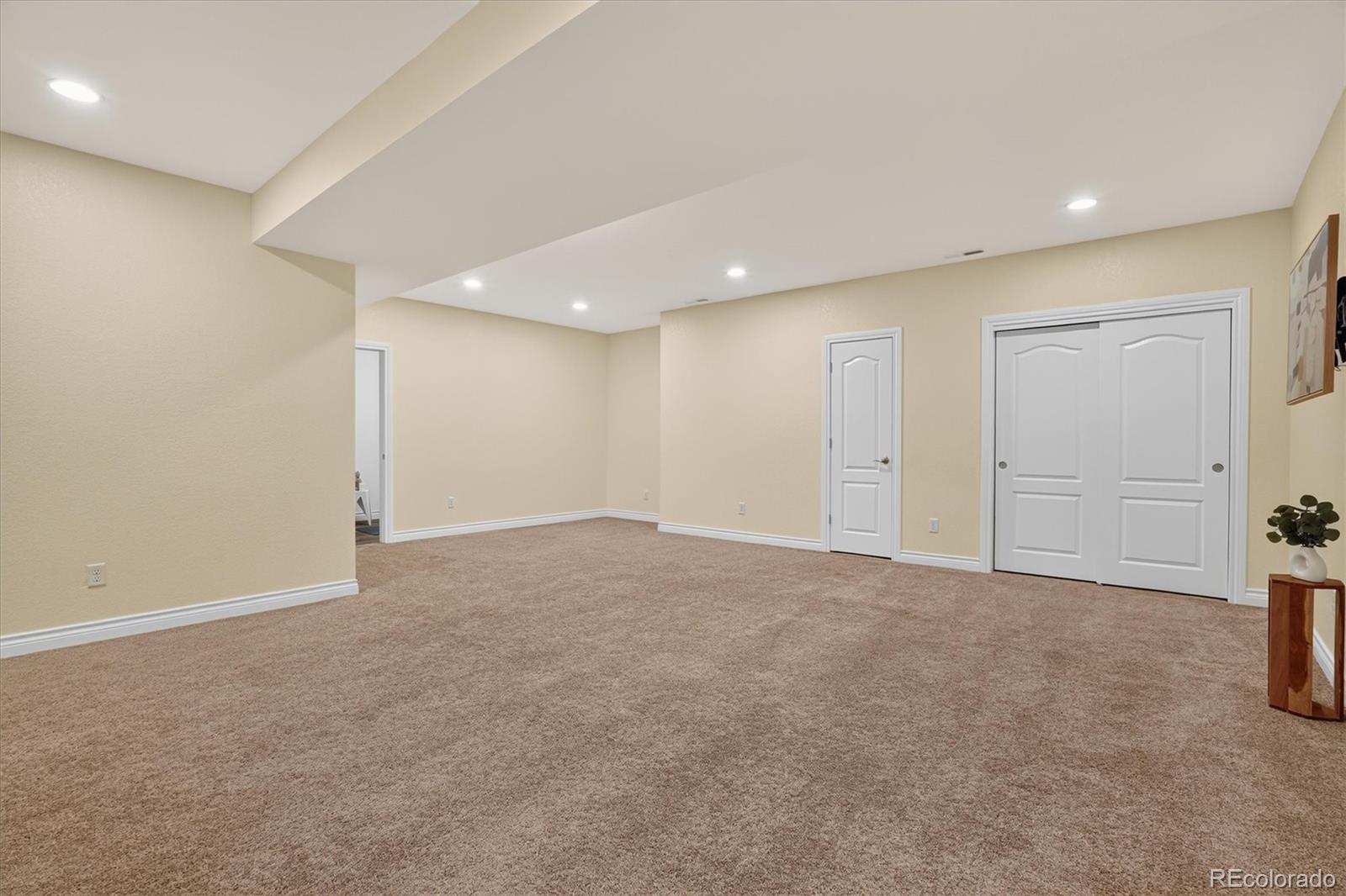 MLS Image #36 for 8576 e 35th avenue,denver, Colorado