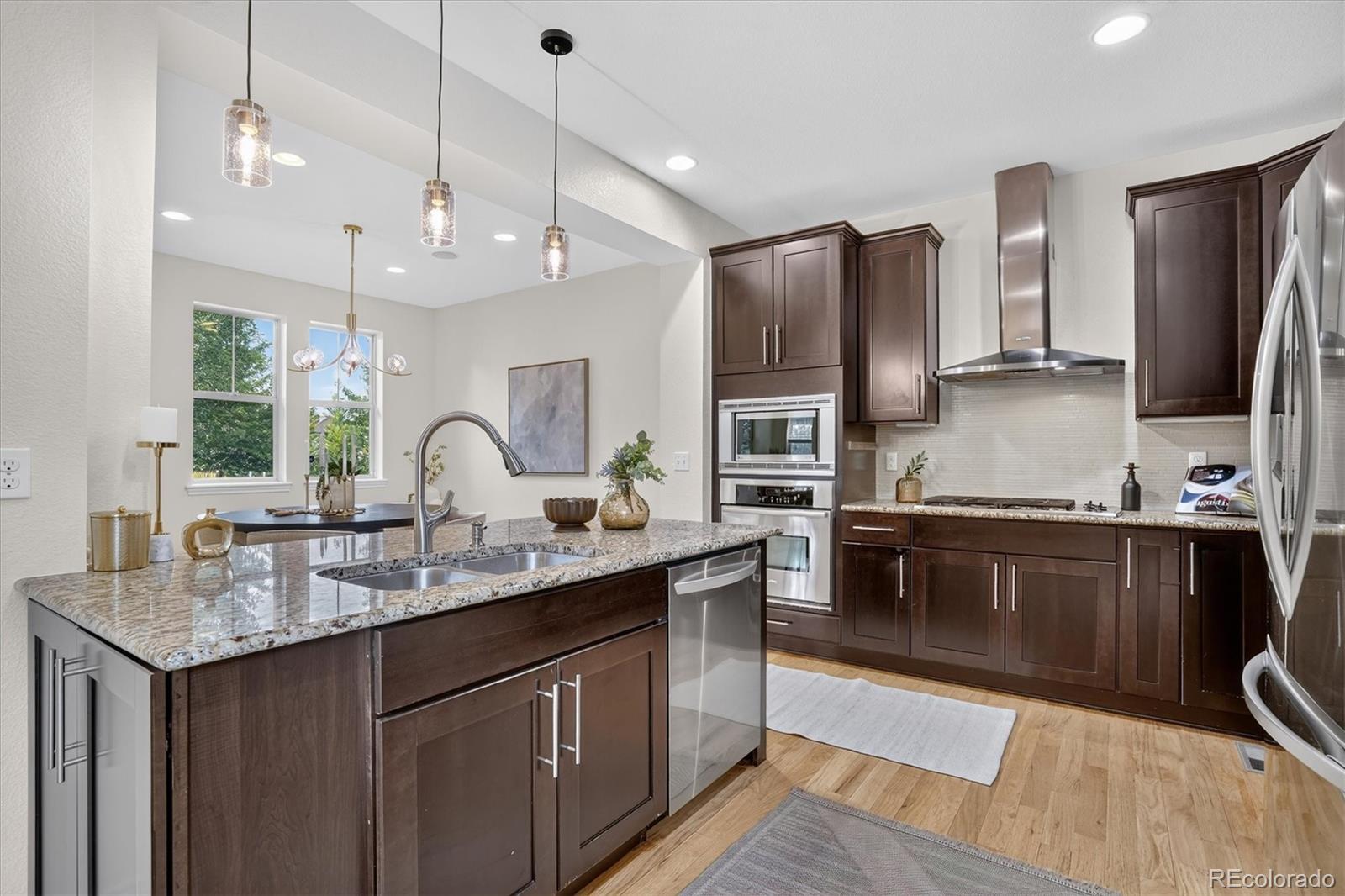 MLS Image #9 for 8576 e 35th avenue,denver, Colorado