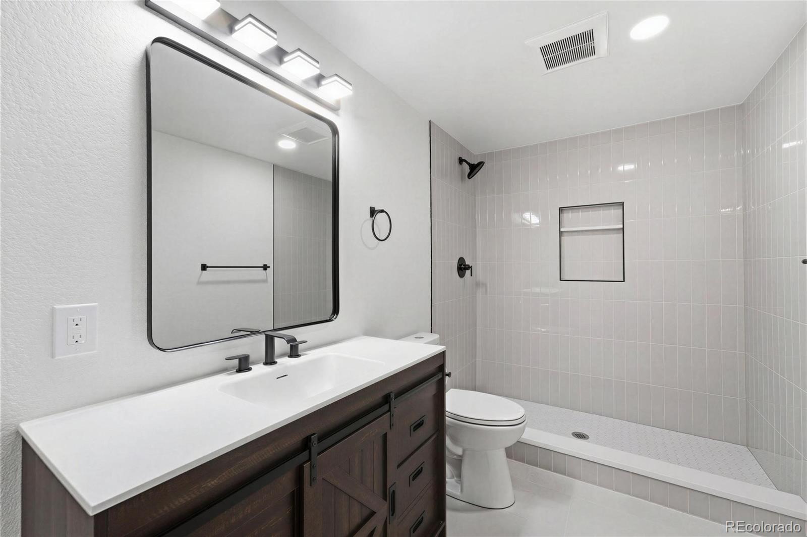 MLS Image #20 for 6222 w 70th avenue,arvada, Colorado
