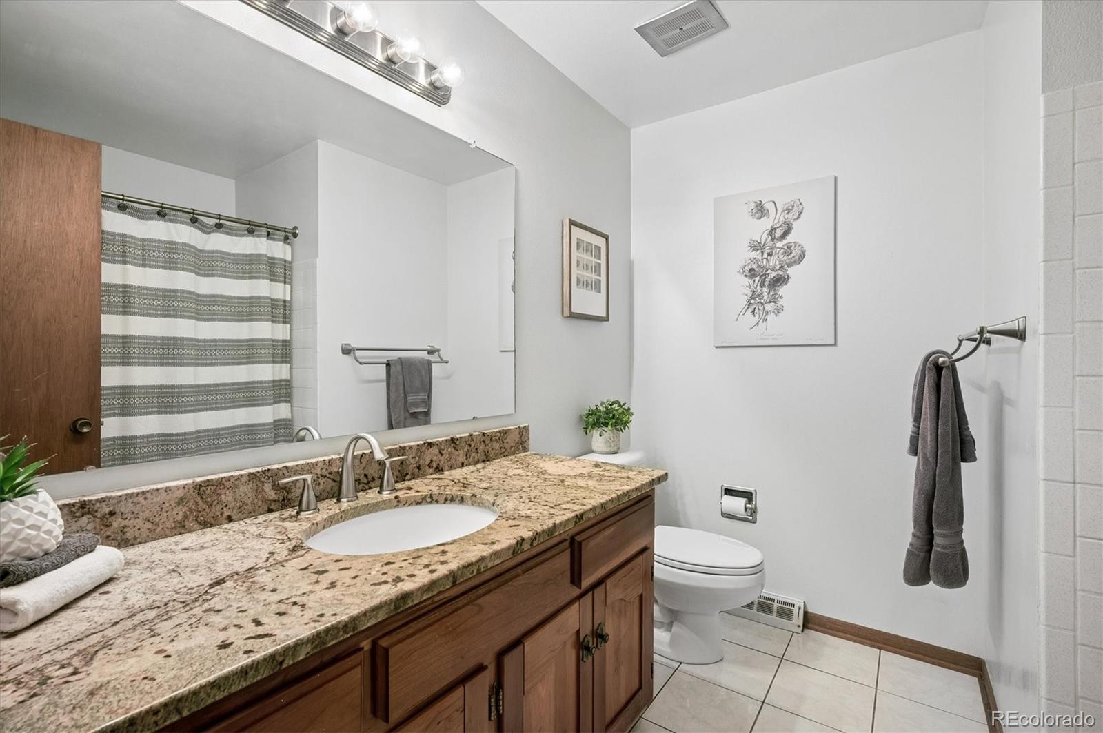 MLS Image #11 for 11672 w 36th avenue,wheat ridge, Colorado