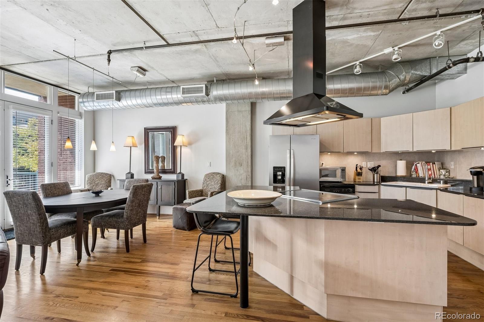 MLS Image #11 for 1499  blake street,denver, Colorado