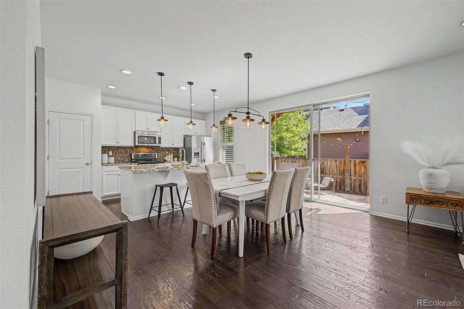 MLS Image #3 for 4928  akron street,denver, Colorado