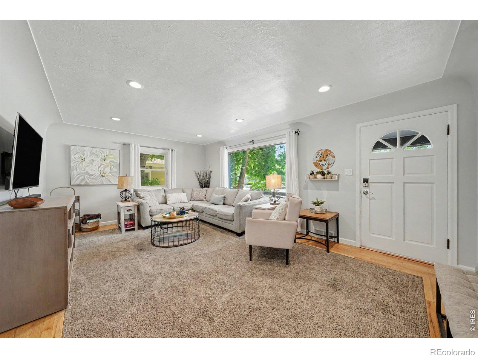 MLS Image #3 for 853 e 7th street,loveland, Colorado