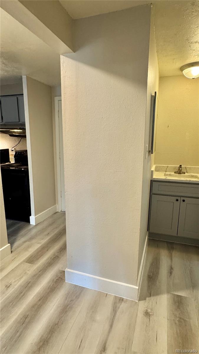 MLS Image #6 for 8824 e florida avenue,denver, Colorado