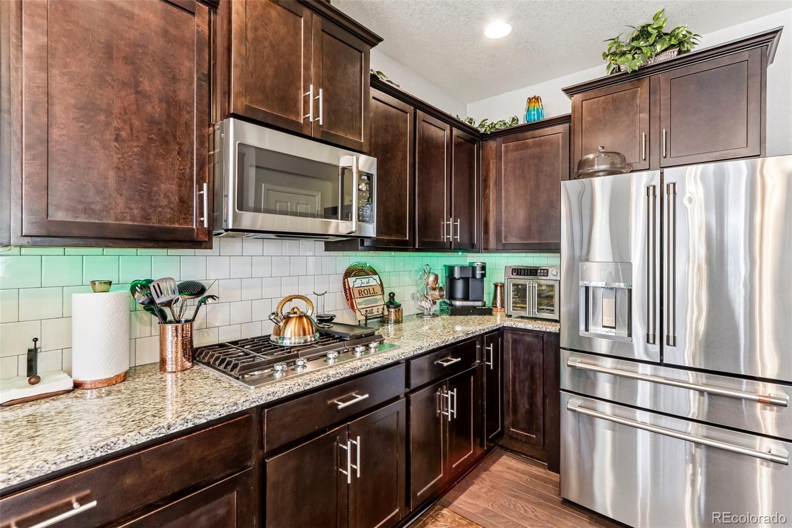 MLS Image #13 for 22537 e union circle,aurora, Colorado