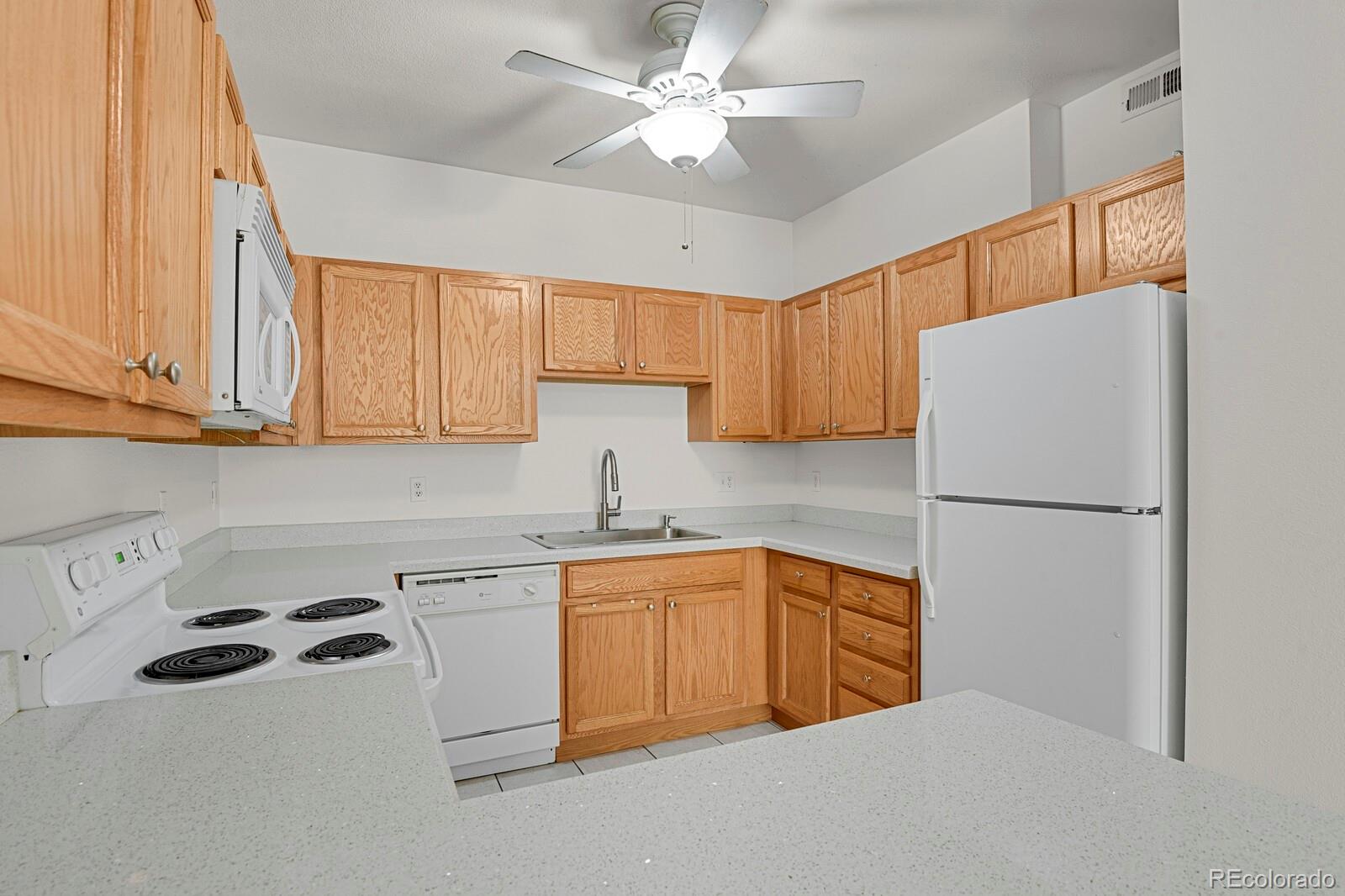 MLS Image #11 for 18284 e floyd avenue,aurora, Colorado