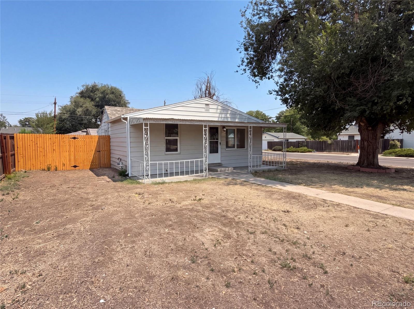 MLS Image #16 for 1298 s perry street,denver, Colorado