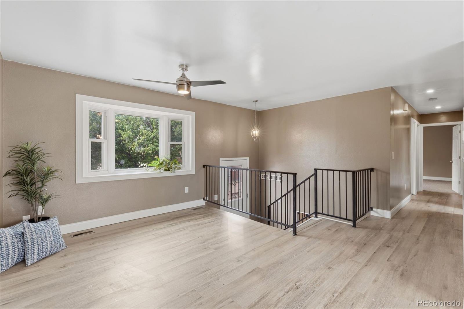 MLS Image #2 for 2035  fountain mesa road,fountain, Colorado