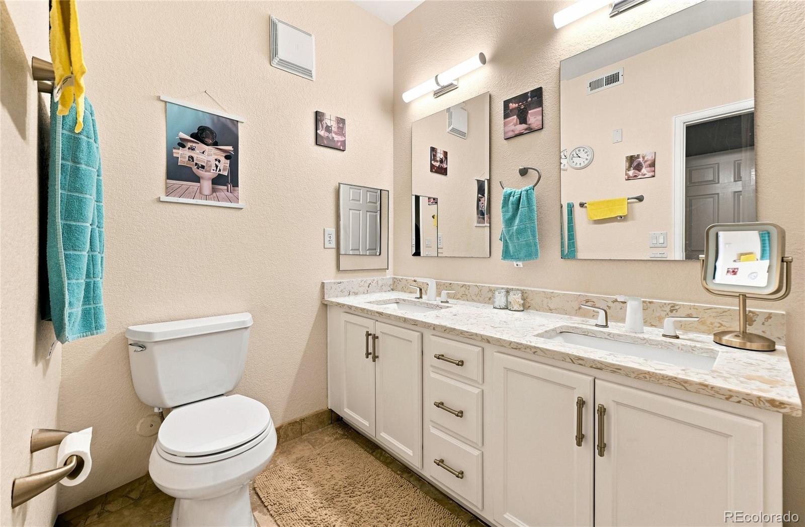 MLS Image #16 for 5723 n gibralter way,aurora, Colorado