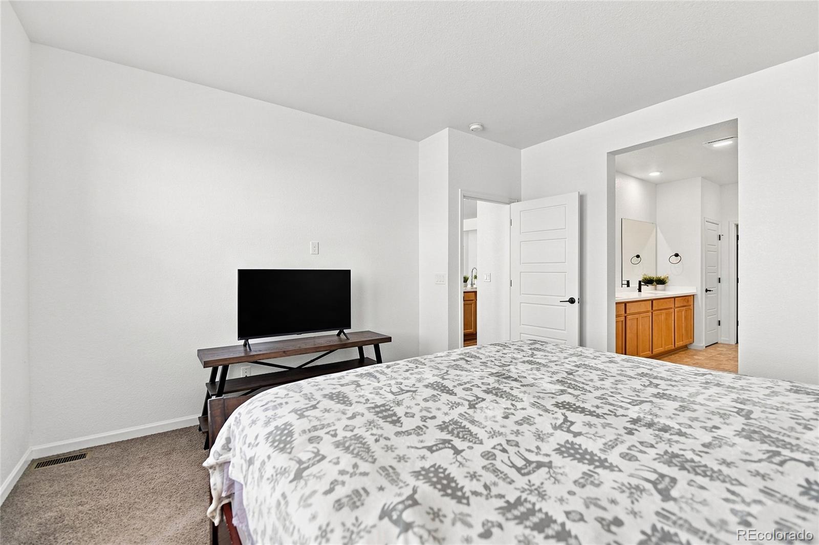 MLS Image #15 for 3471 n buchanan way,aurora, Colorado
