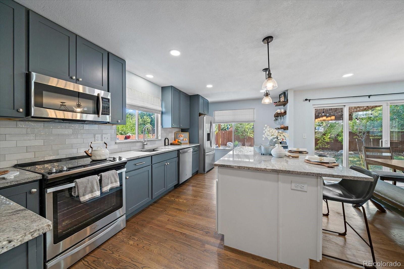 MLS Image #12 for 6720 w 97th circle,broomfield, Colorado