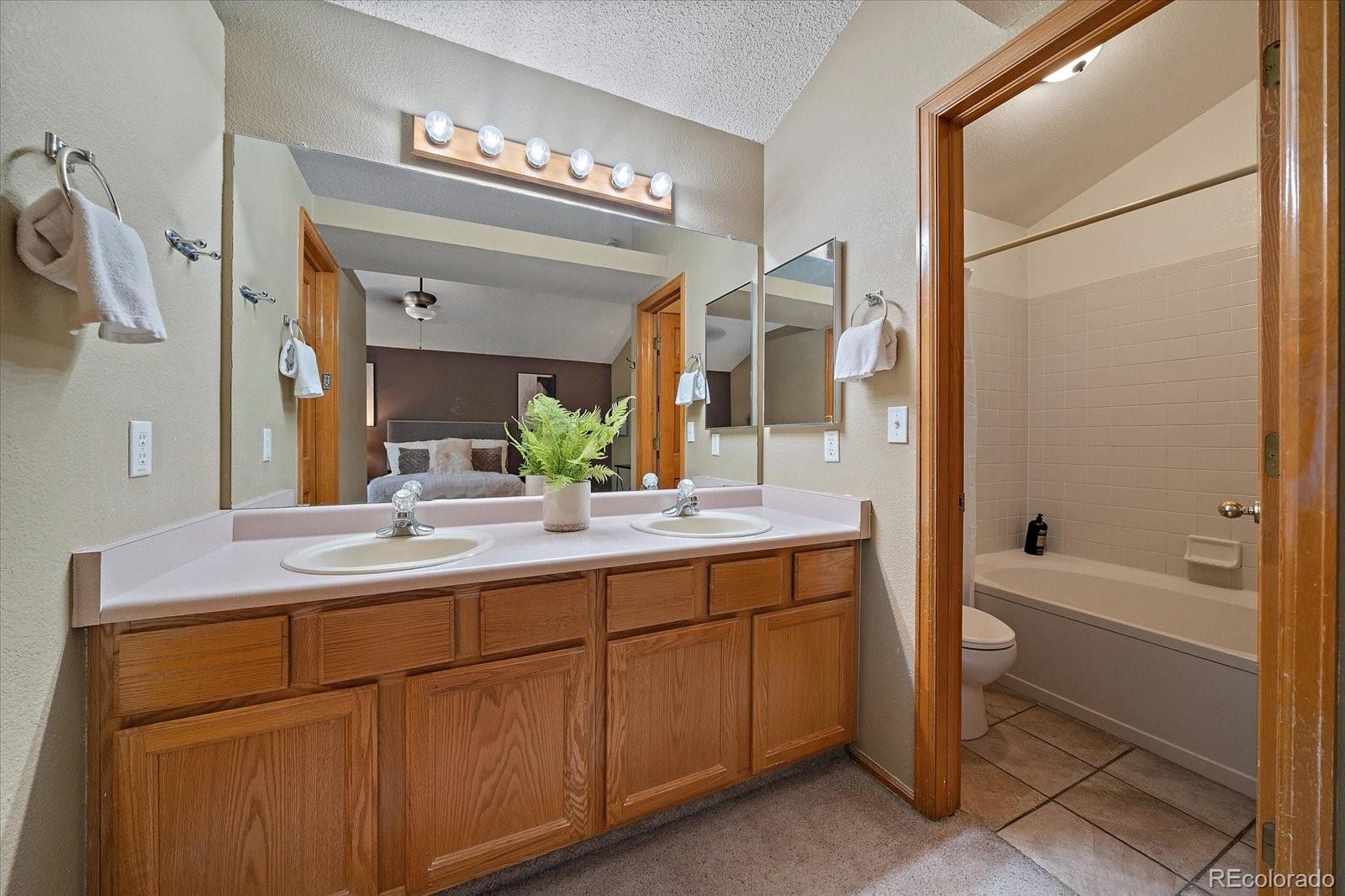 MLS Image #18 for 6720 w 97th circle,broomfield, Colorado