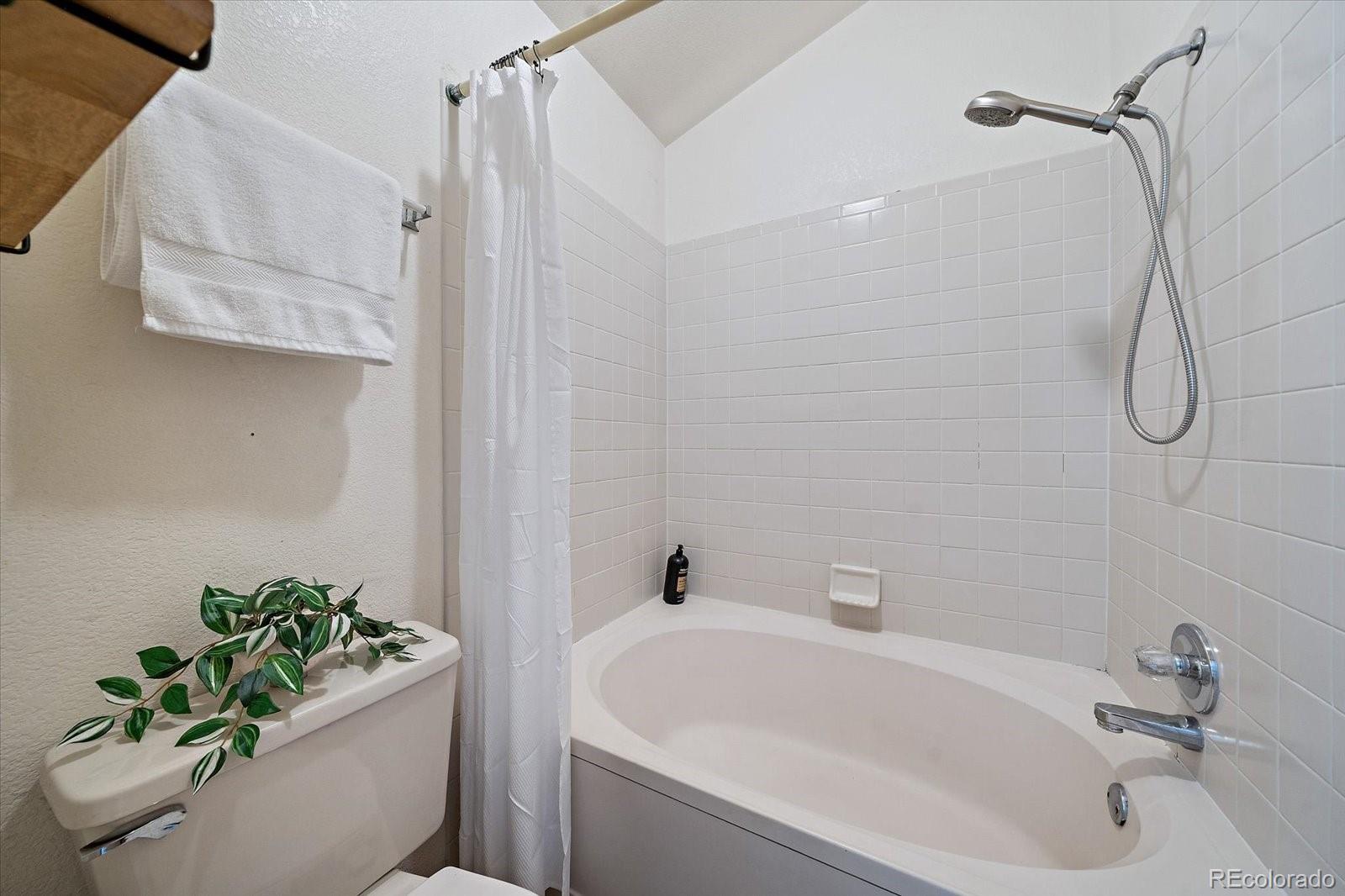 MLS Image #19 for 6720 w 97th circle,broomfield, Colorado