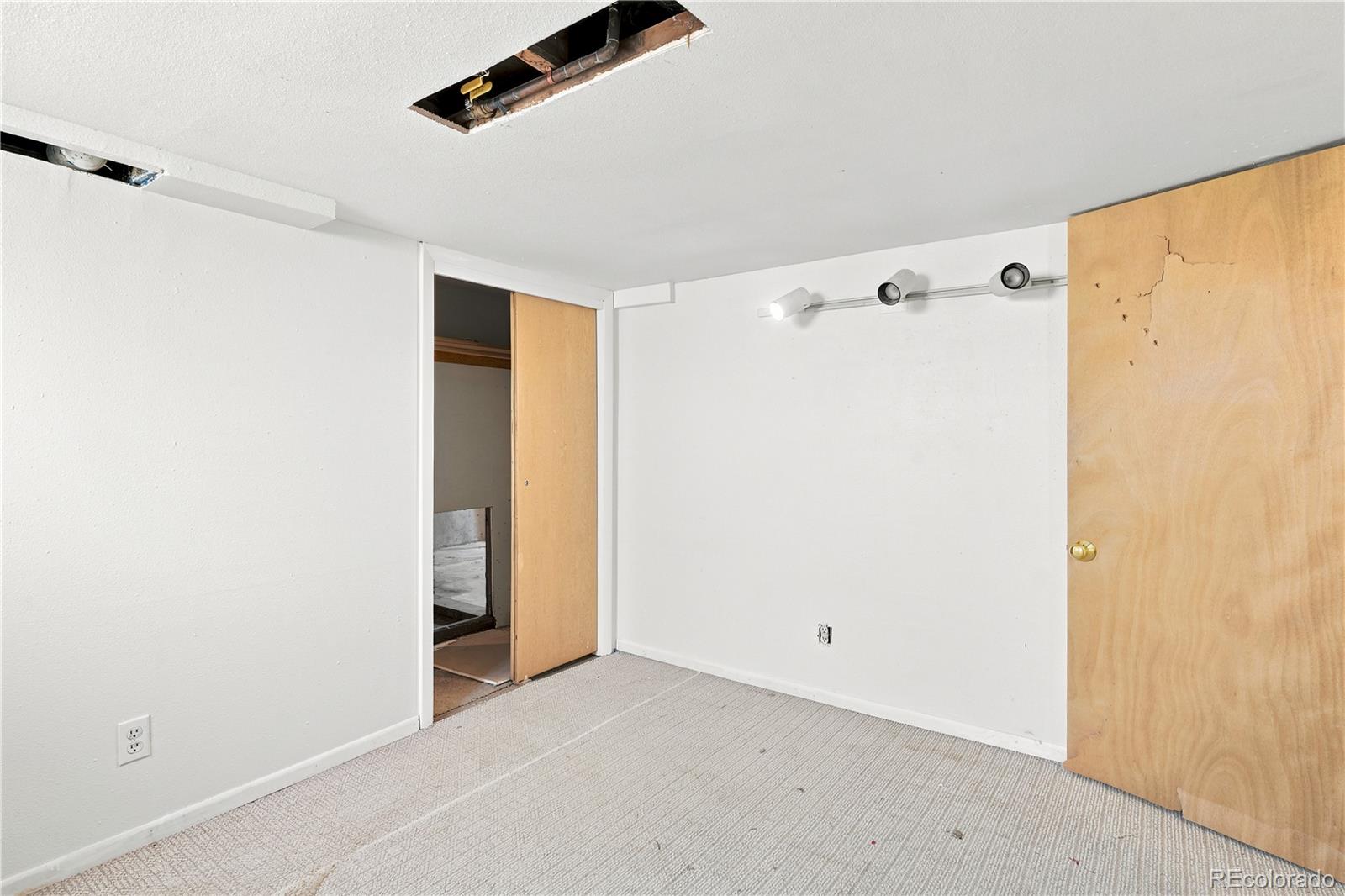 MLS Image #35 for 2824 s logan street,englewood, Colorado