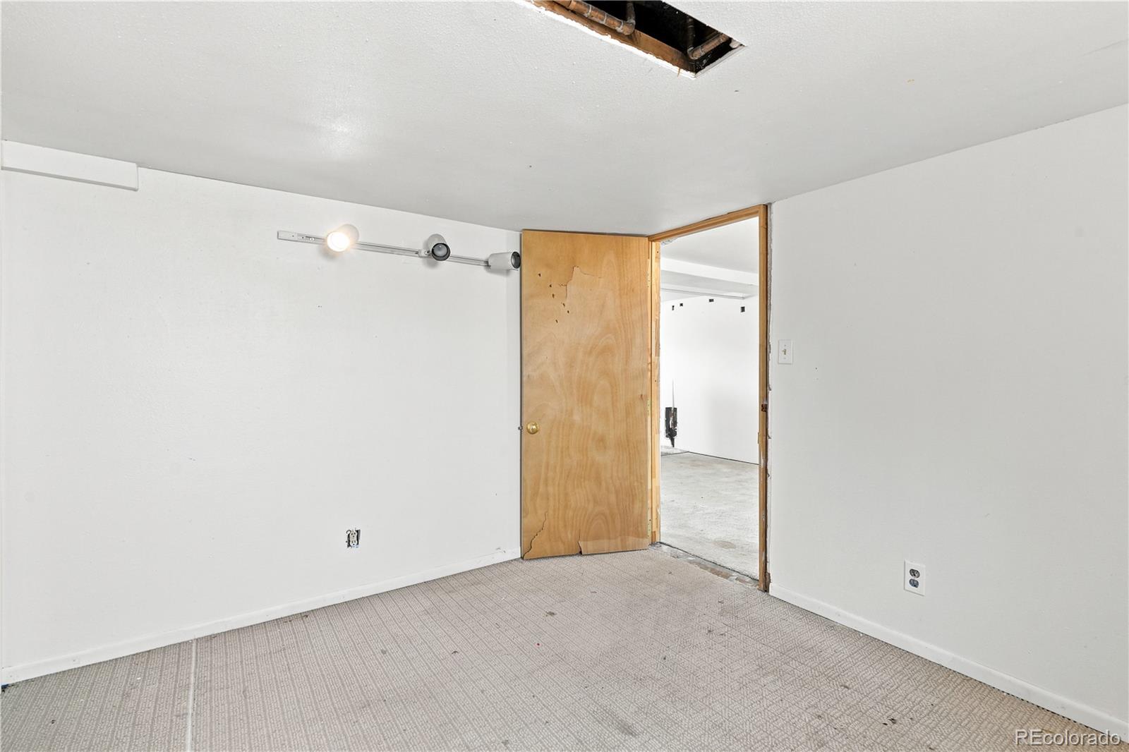 MLS Image #36 for 2824 s logan street,englewood, Colorado