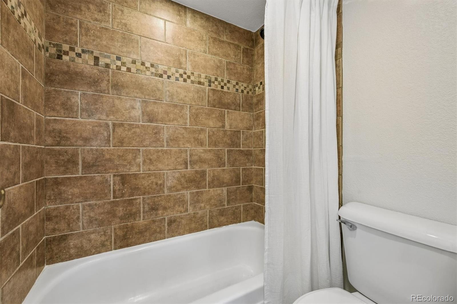 MLS Image #16 for 3047 w 47th avenue 308,denver, Colorado