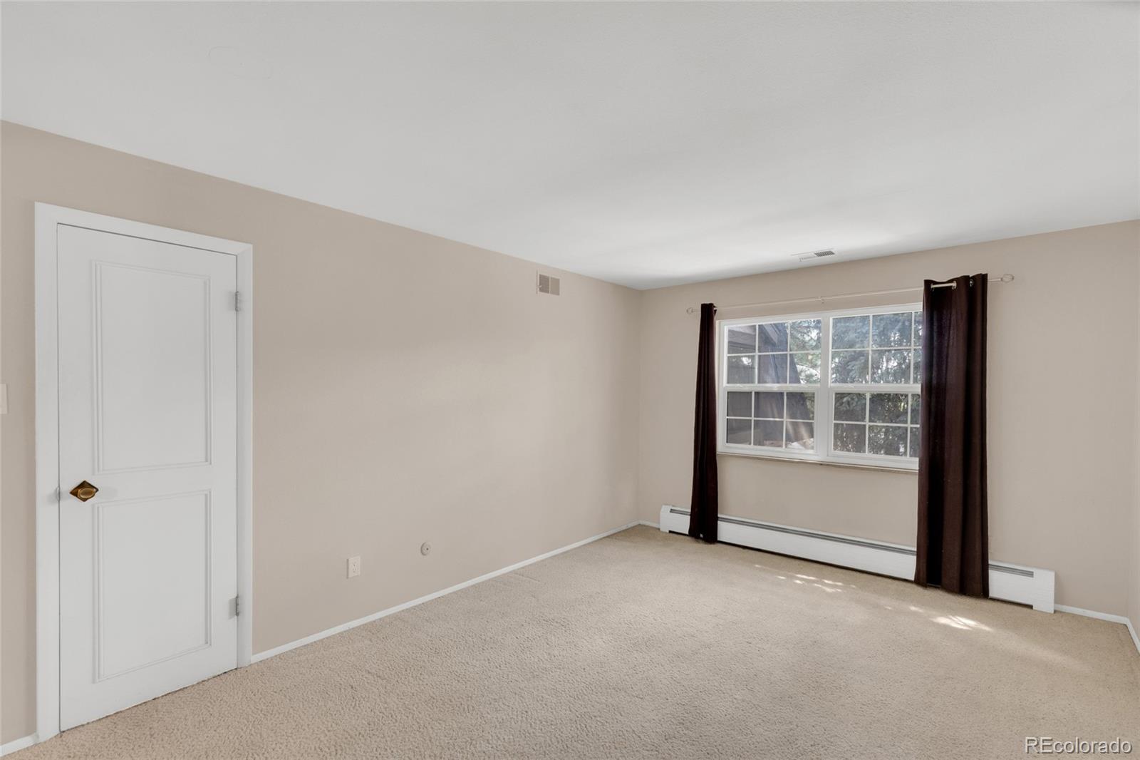 MLS Image #19 for 3511 s hillcrest drive,denver, Colorado