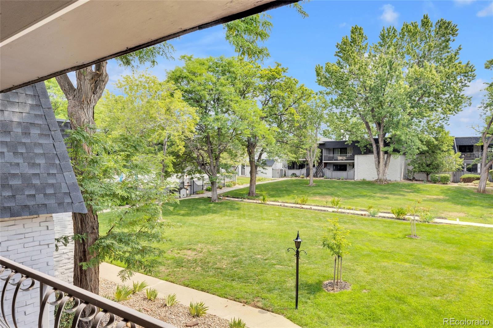 MLS Image #24 for 3511 s hillcrest drive,denver, Colorado