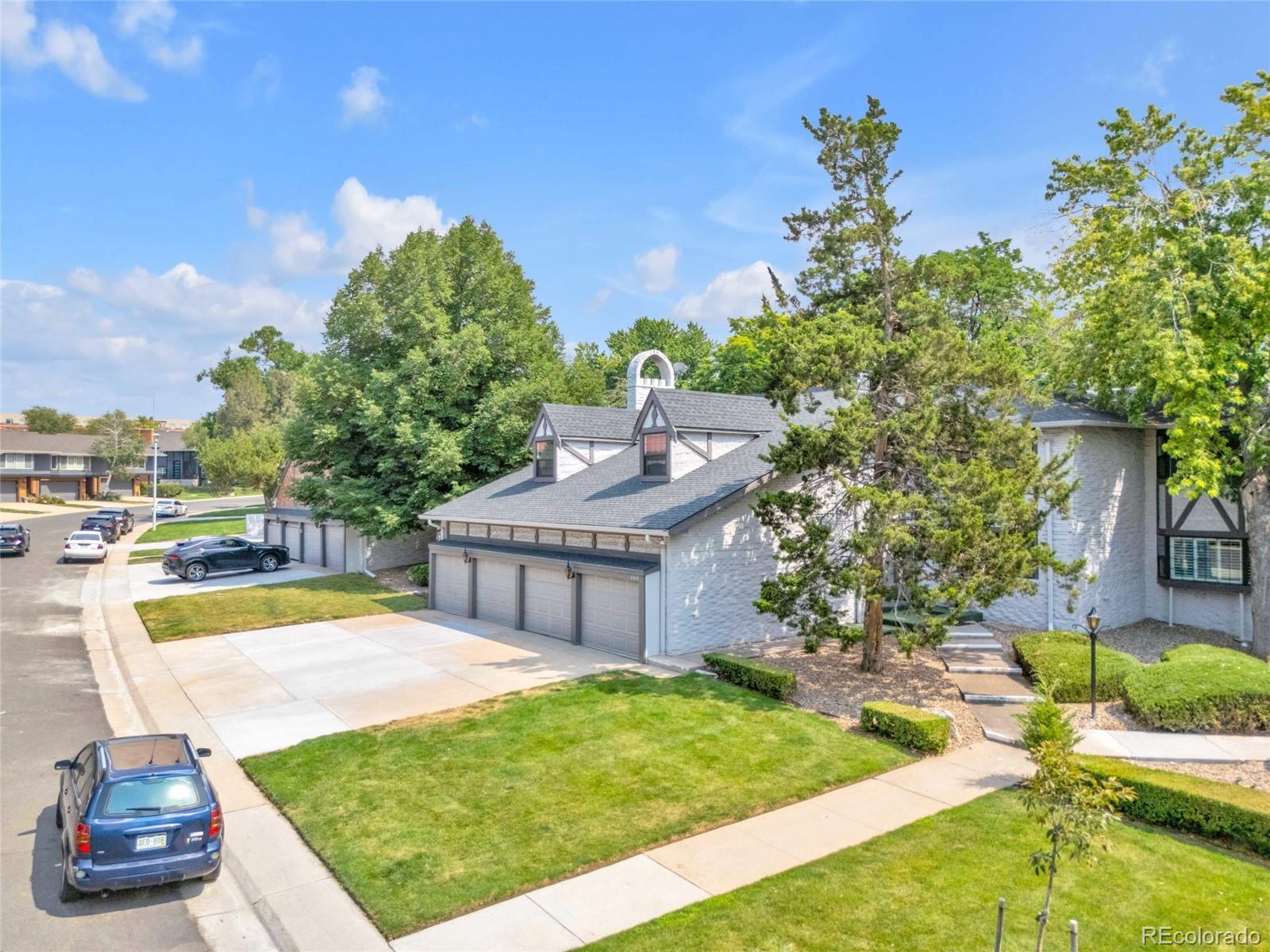 MLS Image #30 for 3511 s hillcrest drive,denver, Colorado
