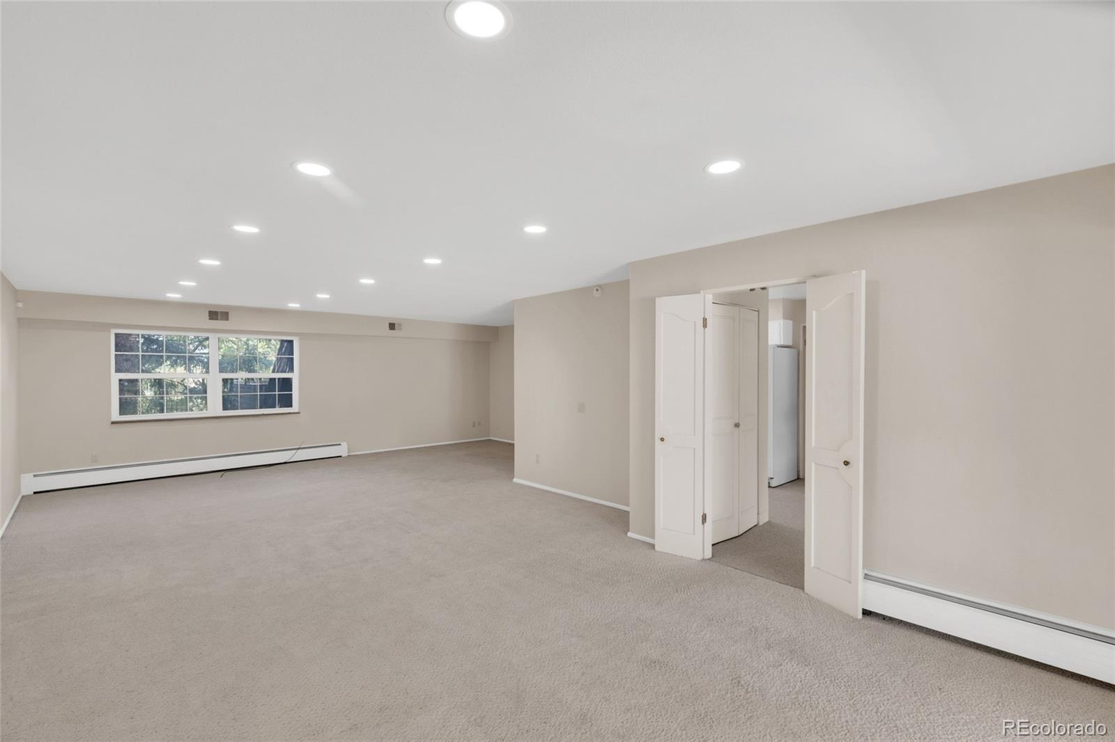 MLS Image #6 for 3511 s hillcrest drive,denver, Colorado