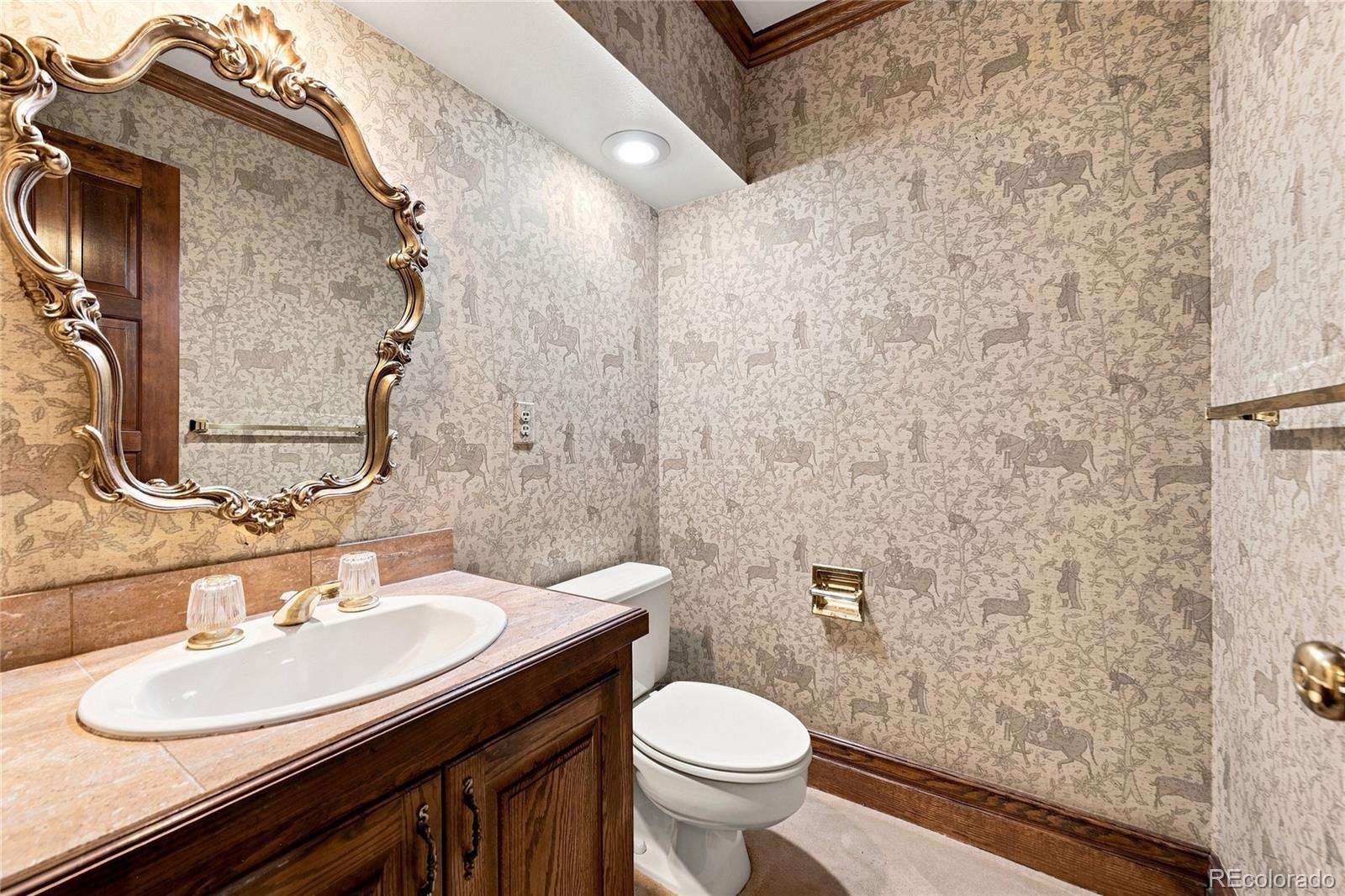 MLS Image #19 for 2411 e cedar avenue,denver, Colorado