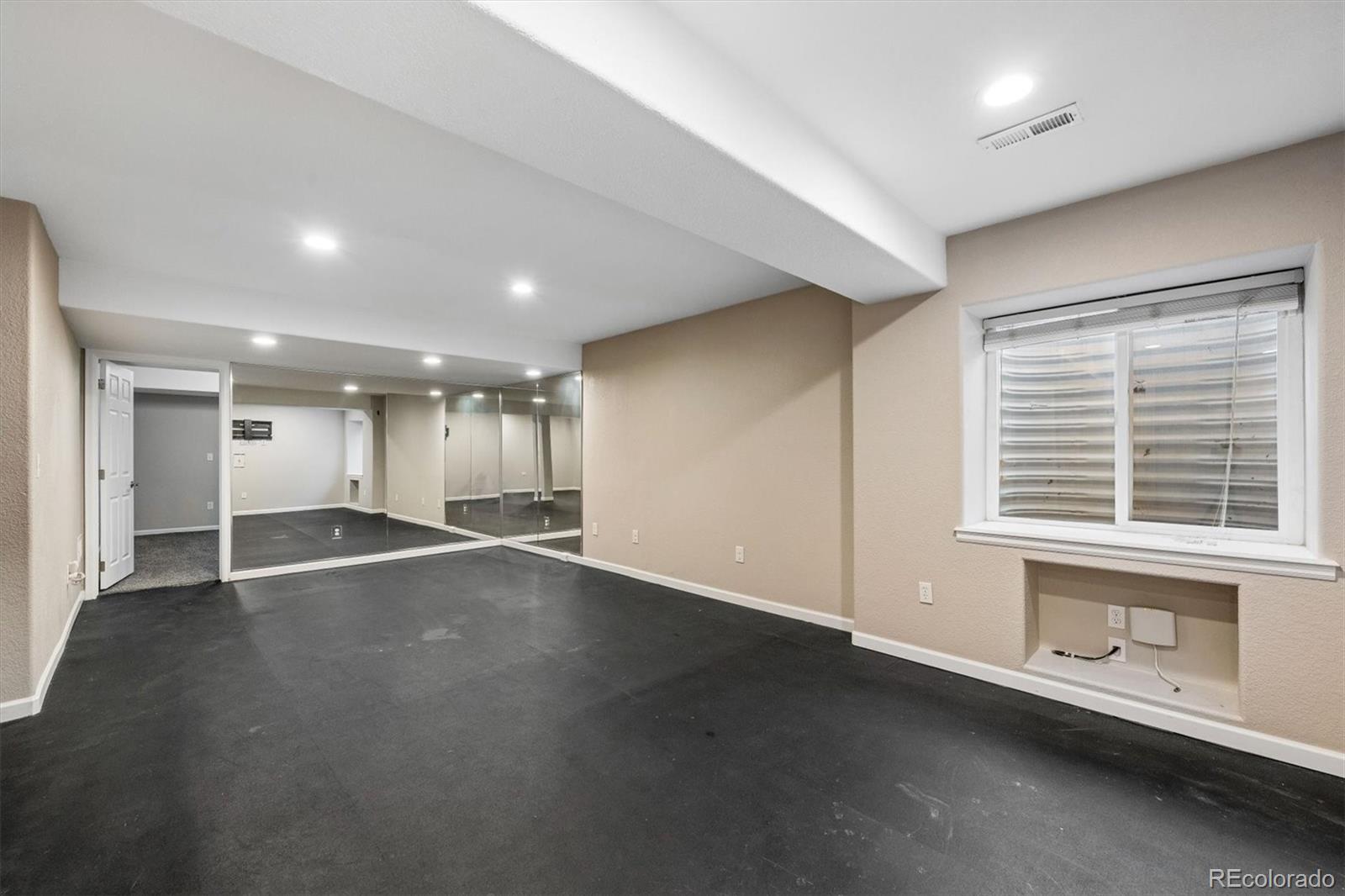 MLS Image #23 for 22534 e frost place,aurora, Colorado