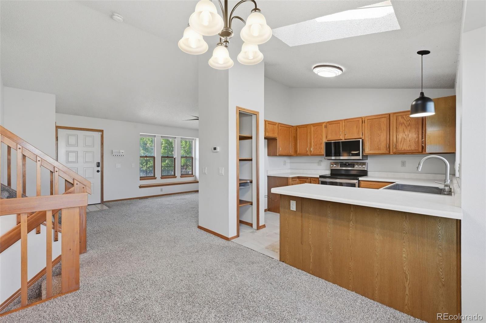MLS Image #11 for 2550  norwich drive,colorado springs, Colorado