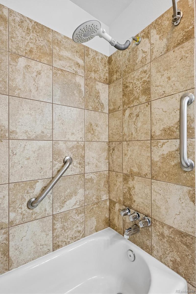 MLS Image #12 for 490 e highline circle,centennial, Colorado