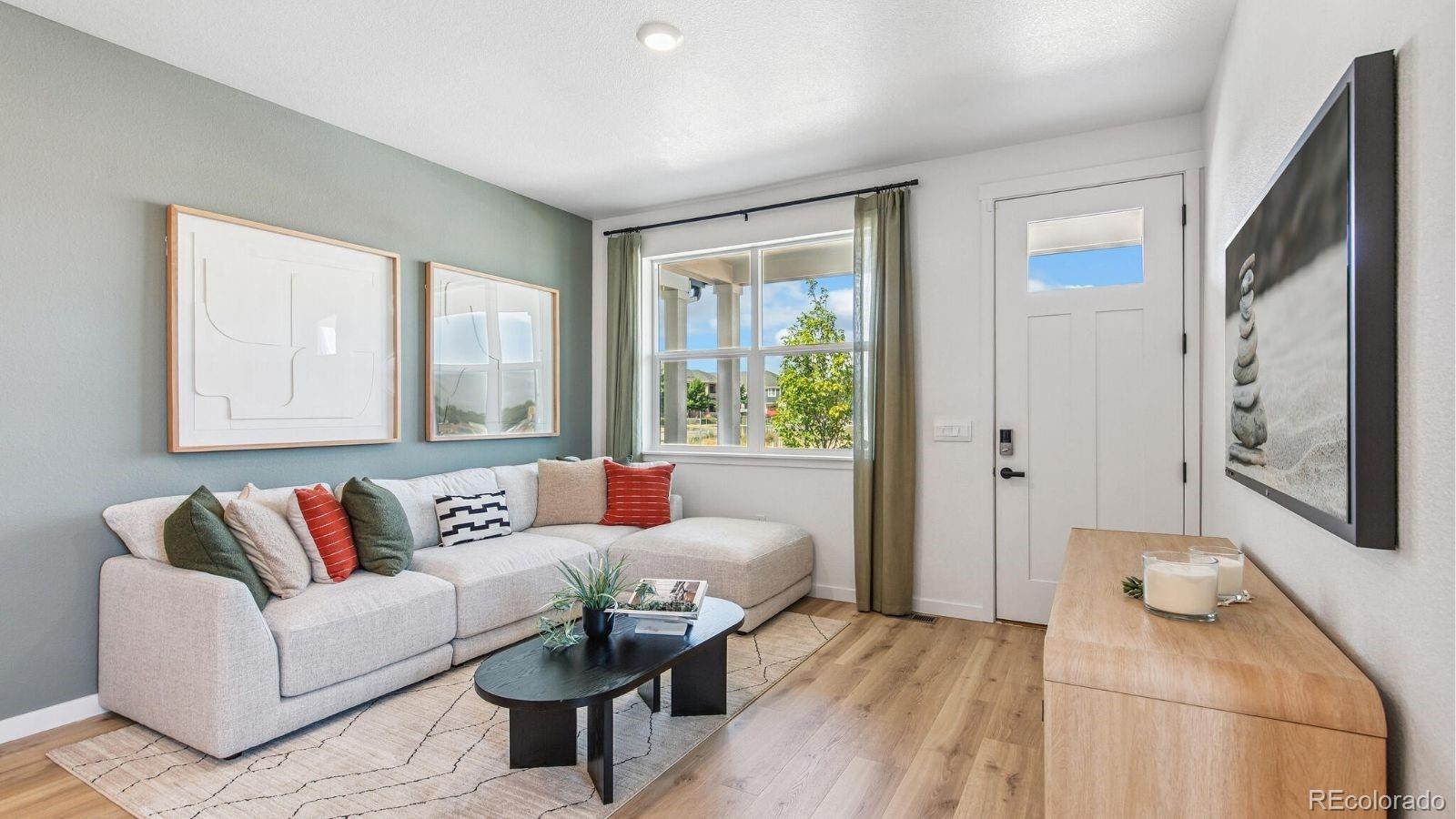 MLS Image #3 for 1402 s boston court,denver, Colorado