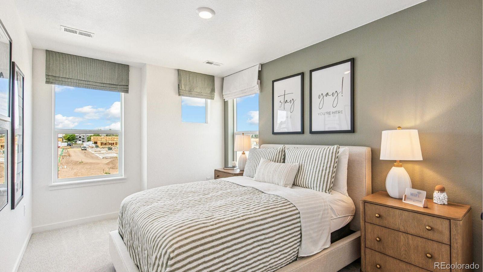 MLS Image #8 for 1402 s boston court,denver, Colorado