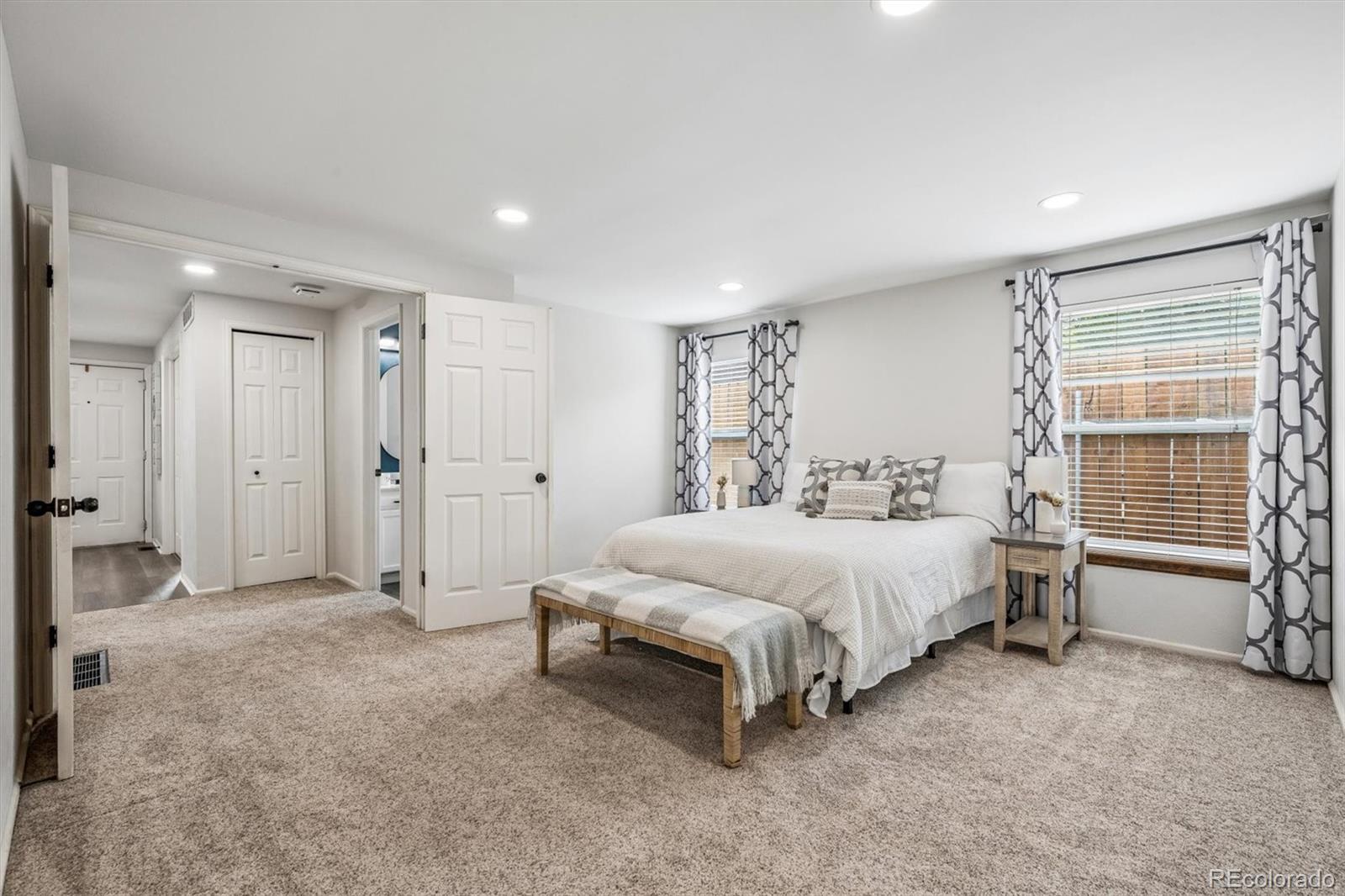 MLS Image #19 for 2175 e nichols drive,littleton, Colorado